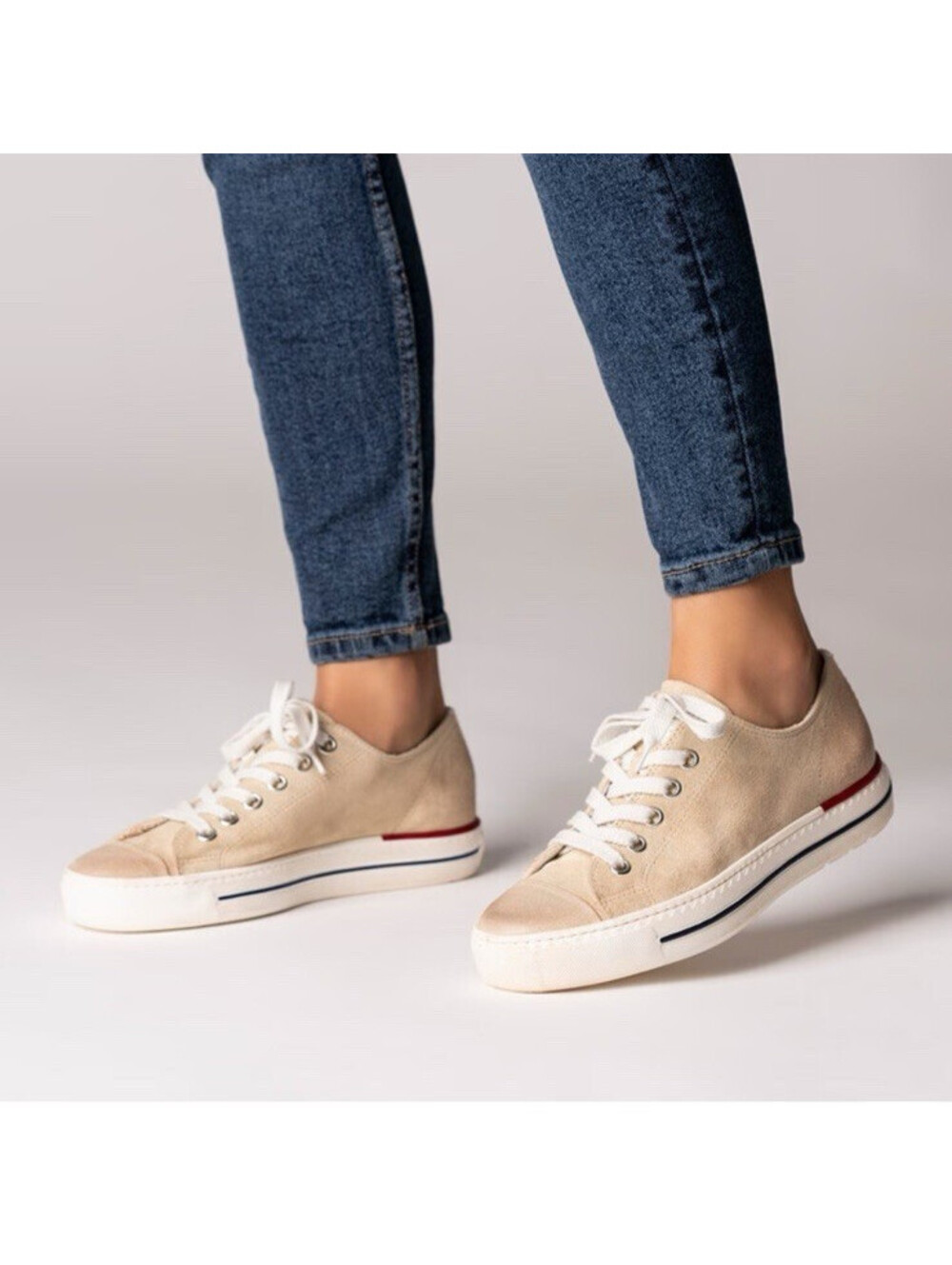Paul Green Madiline Womens Low Top Lace Up Sneaker Shoes Size 8 Suede Beige $180